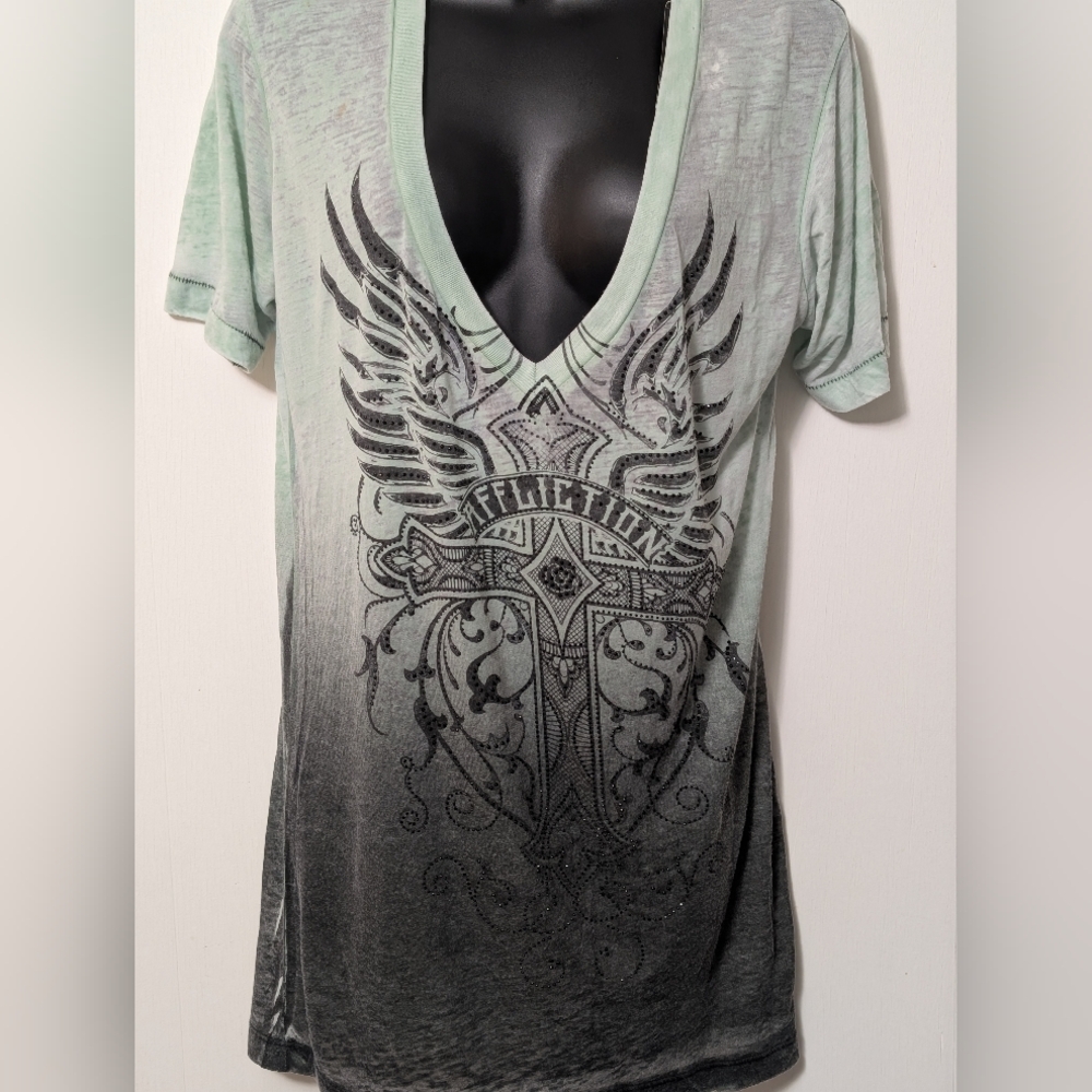 Women's NWT Affliction Mathilda Burnout V Neck T-Shirt Light Green Size XL - Picture 6 of 9